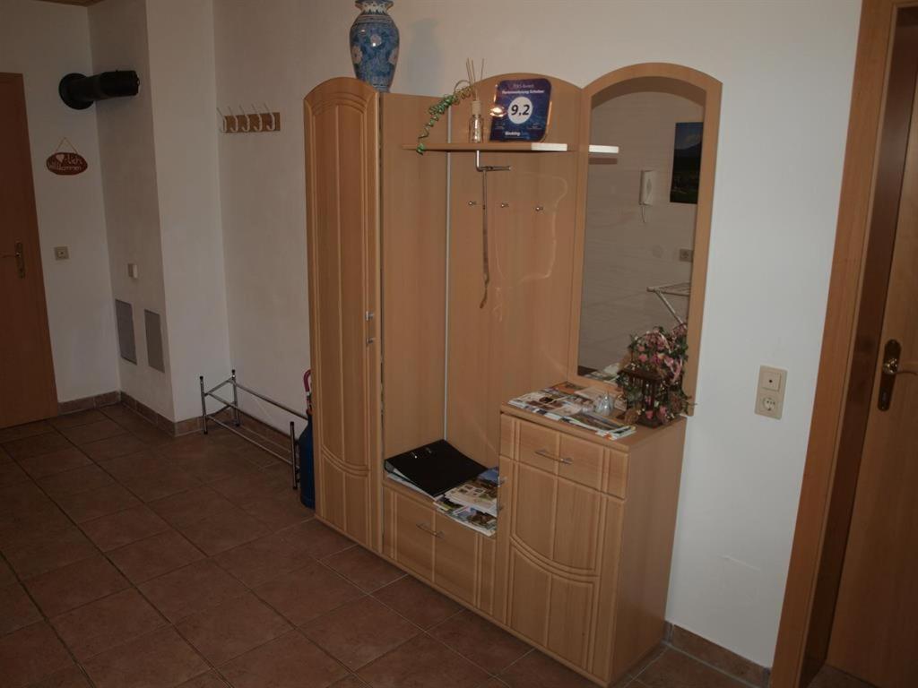 ヴィンディッシュガルシュテンHaus Schoberアパートメント エクステリア 写真